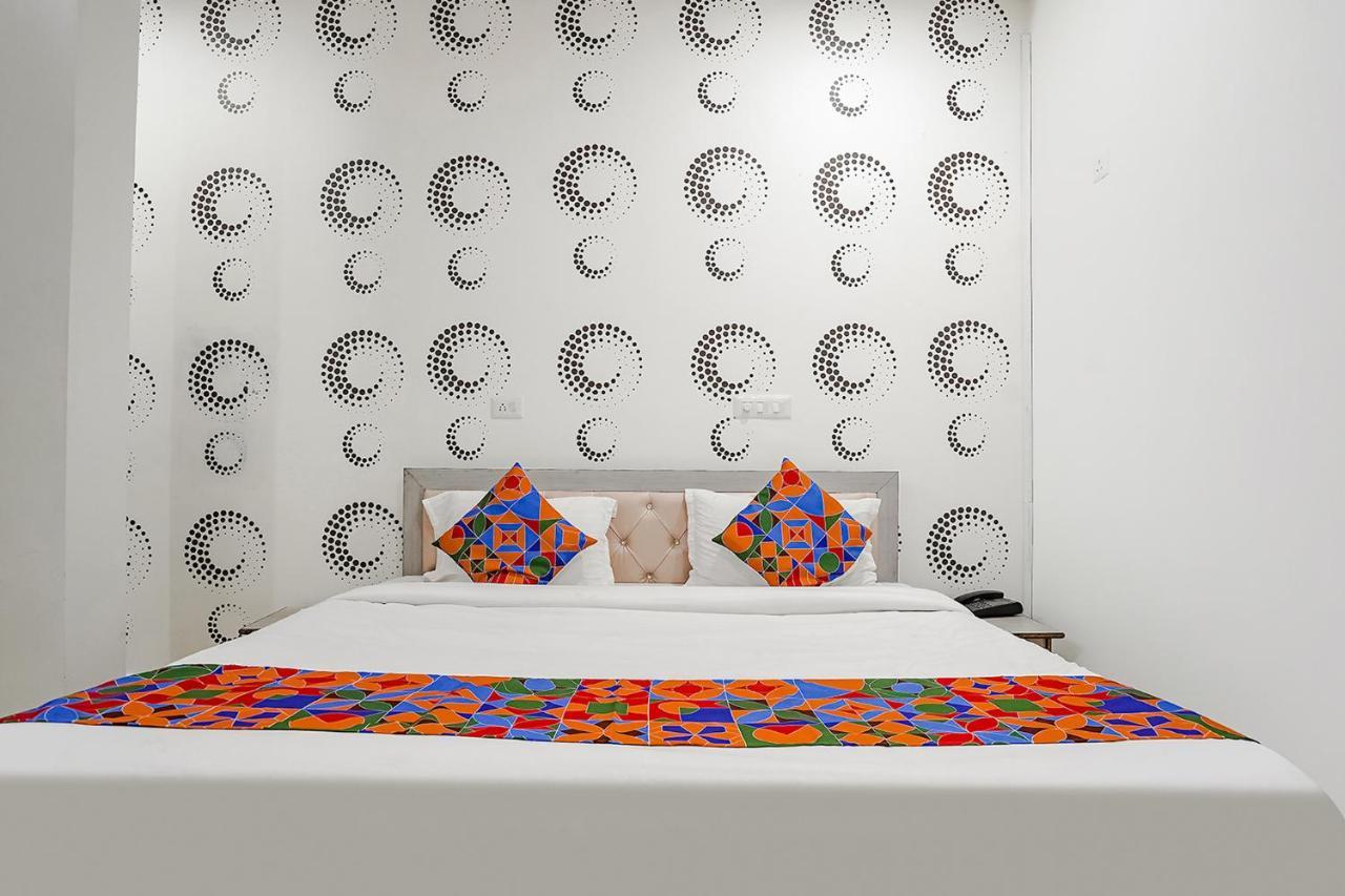 ורנאסי Fabhotel Siddhi מראה חיצוני תמונה