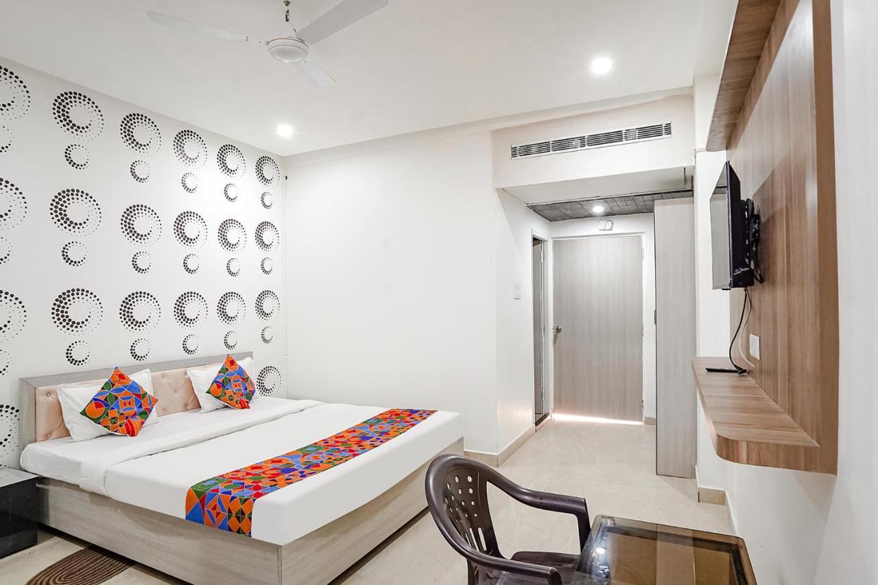 ורנאסי Fabhotel Siddhi מראה חיצוני תמונה